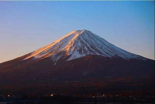 日本富士山火山最新爆料,监测揭示潜在喷发征兆  第2张