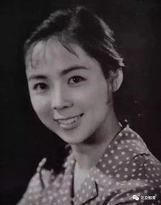 王芳的女儿爆料视频,揭秘家庭背后的故事